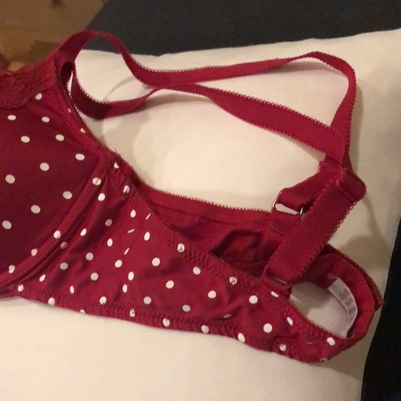 Red Polka Dot Bra - 36B made by Triumph. - Picture 3 of 6